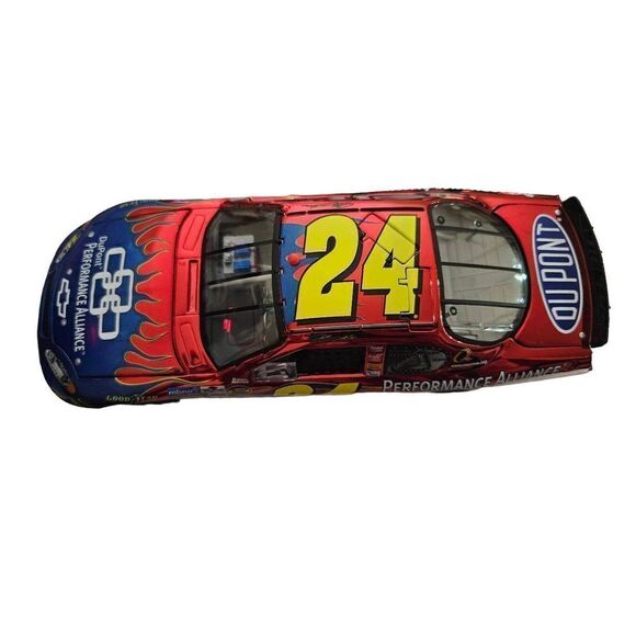 Action Jeff gordon chrome #24 Dupont performance alliance 2005 Monte carlo 1 of - Picture 11 of 15